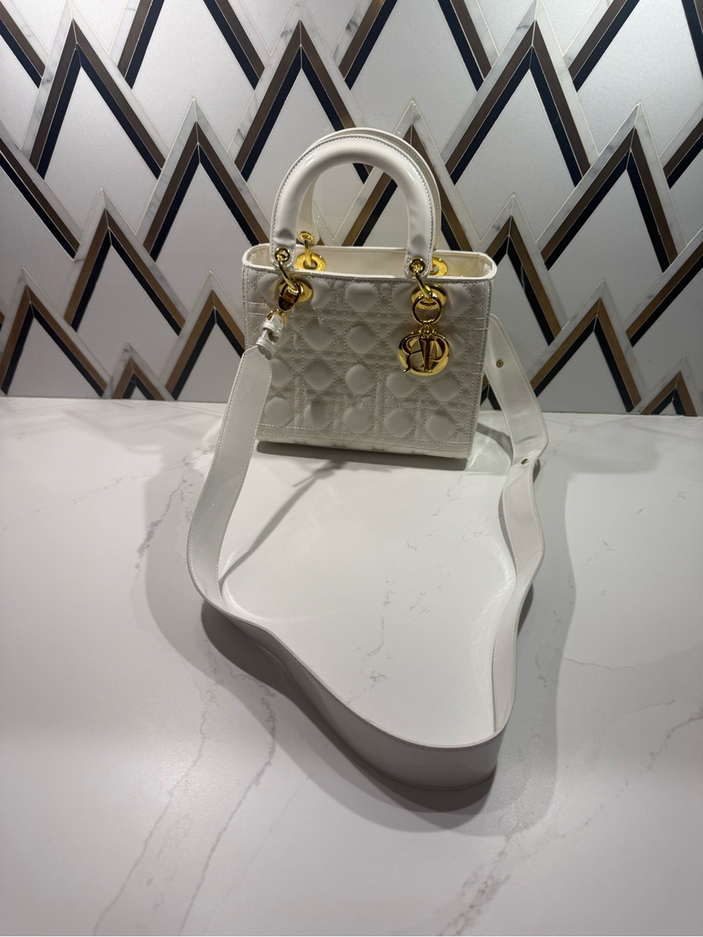 Non Brand Quilted Top-Handle Bag - Picture 7 of 8
